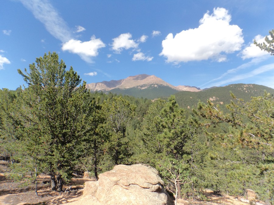 Ben_Duffus_Barr_Trail_pikes_peak_view